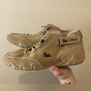 🐱 LDeck | Waterproof Casual Sneakers